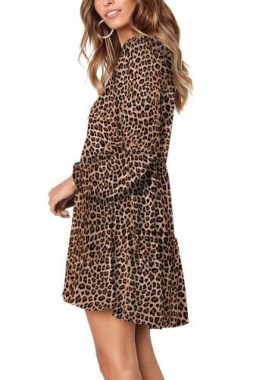 Vestido corto línea holgada manga larga estampado leopardo color cafe3